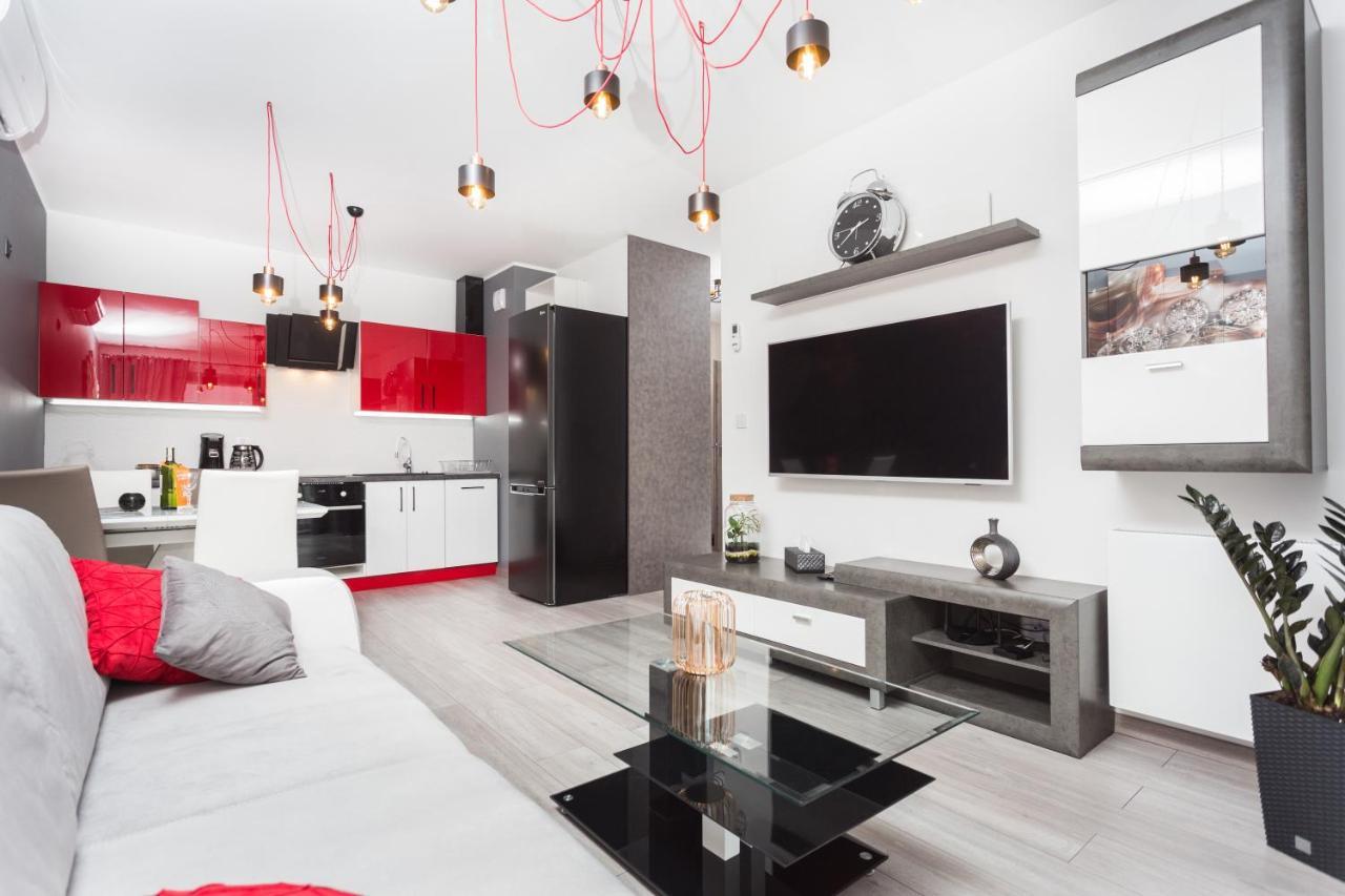 City Of The Kings - Grey Apartment Krakow Luaran gambar